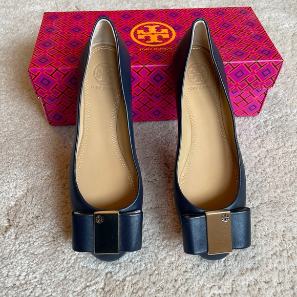 Tory Burch Shoes - NWT TORY BURCH Chase Ballet-Nappa Navy Leather Flats Size 5.5